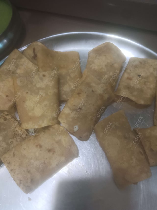 Delicious Veg Kathi Rolls prepared by COOX