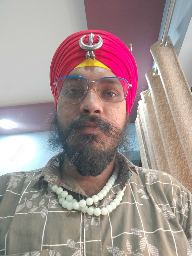 Chef from COOX at bookings. Professional cooks chefs at home