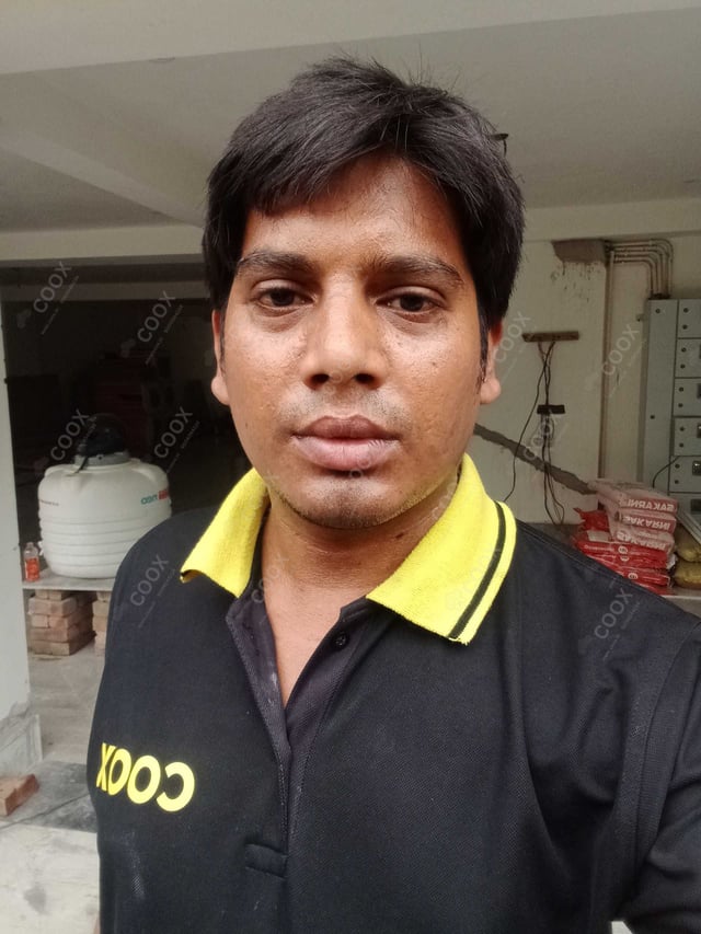 Chef from COOX at bookings. Professional cooks chefs at home