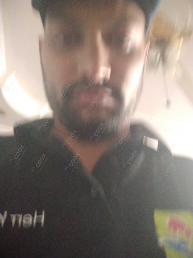 Chef from COOX at bookings. Professional cooks chefs at home