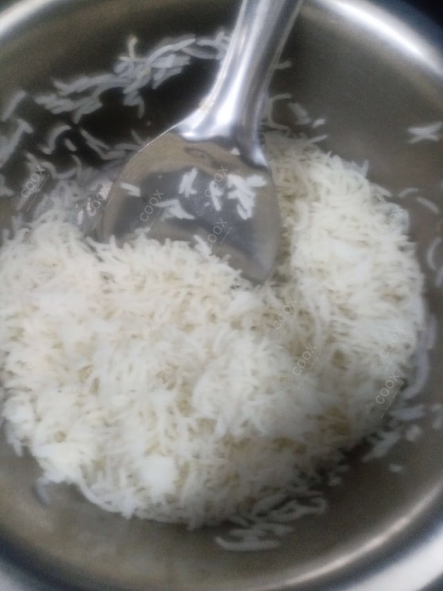 Delicious Steamed Rice prepared by COOX