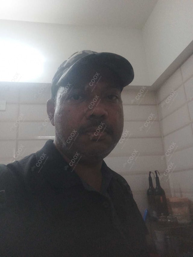 Chef from COOX at bookings. Professional cooks chefs at home