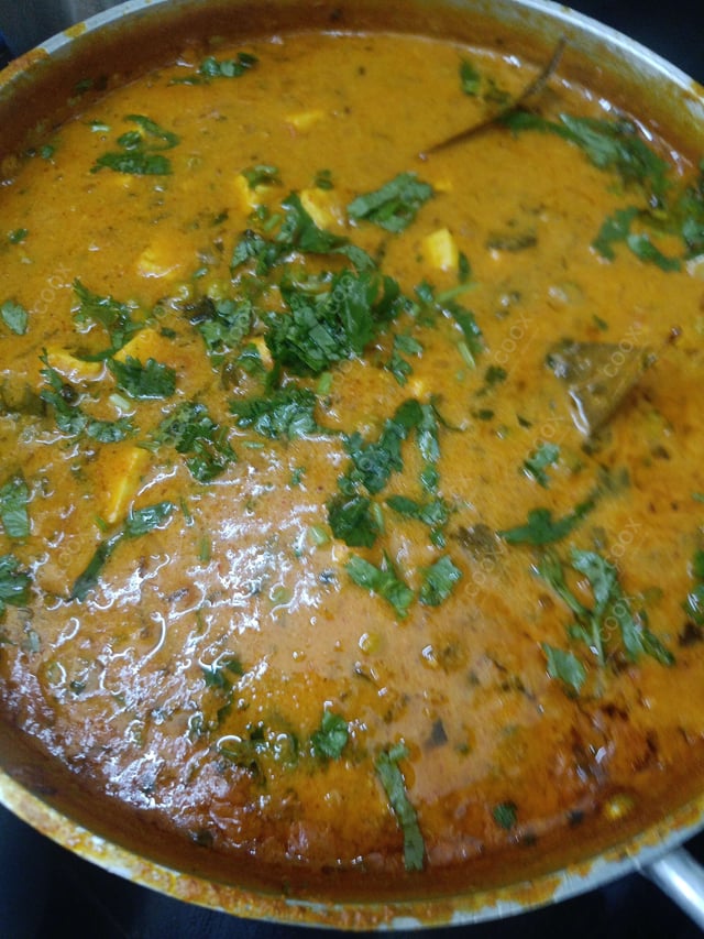 Delicious Matar Paneer prepared by COOX