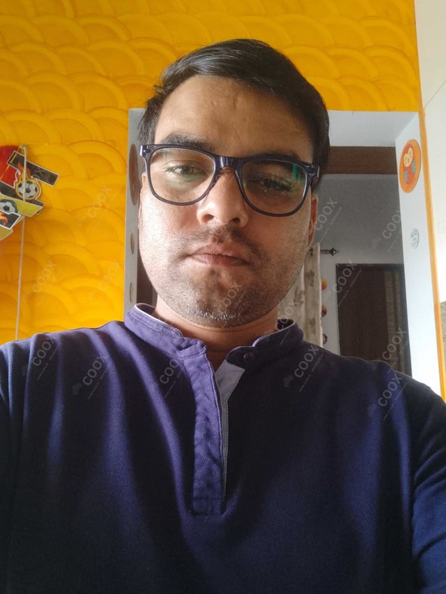 Chef from COOX at bookings. Professional cooks chefs at home