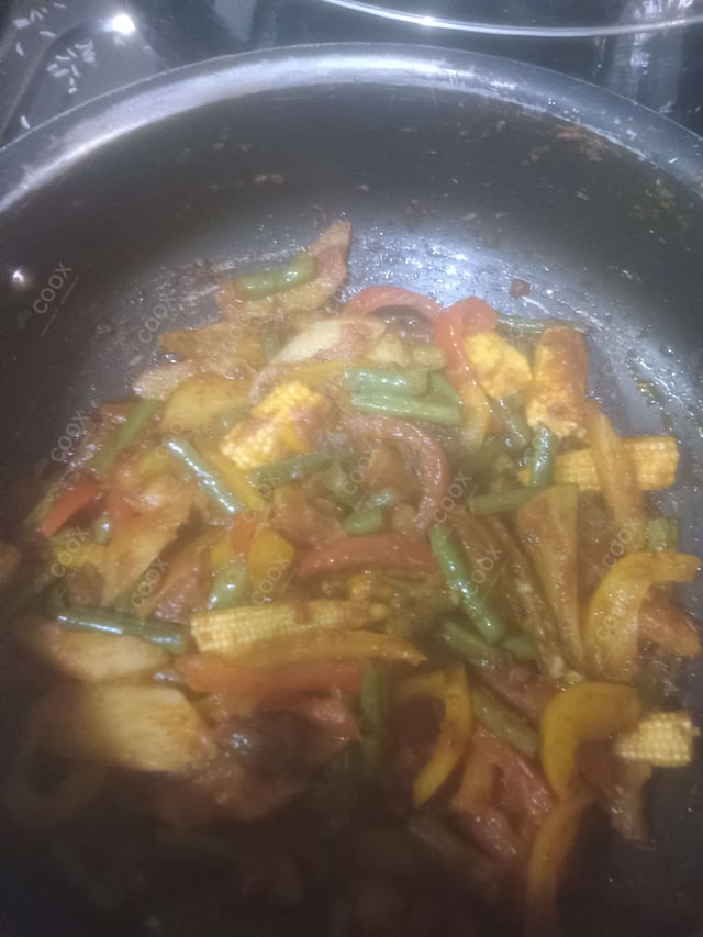 Delicious Veg Jalfrezi prepared by COOX