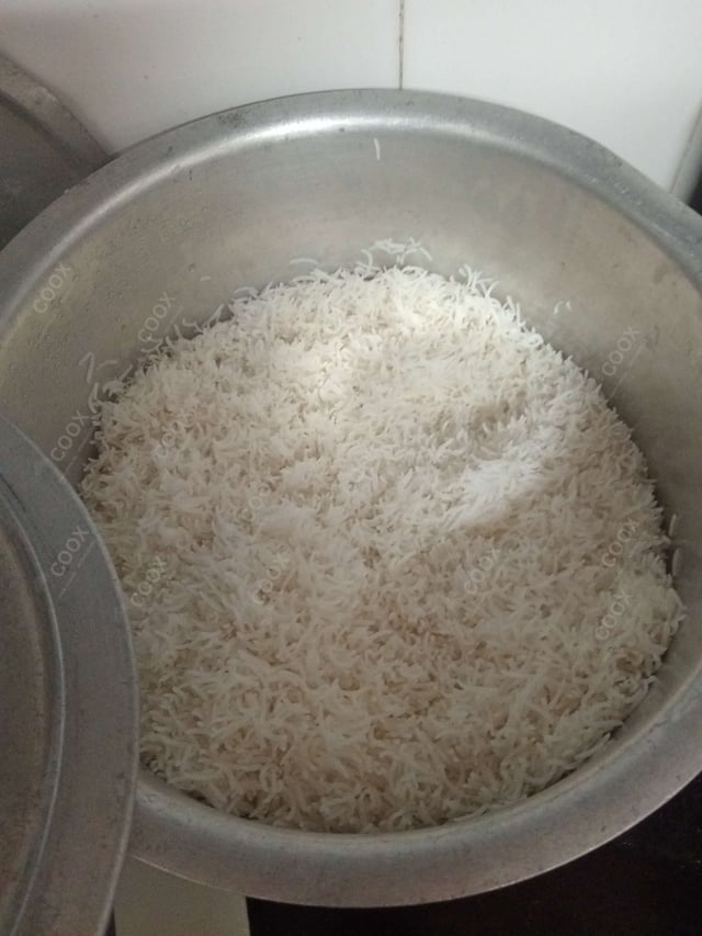 Delicious Steamed Rice prepared by COOX