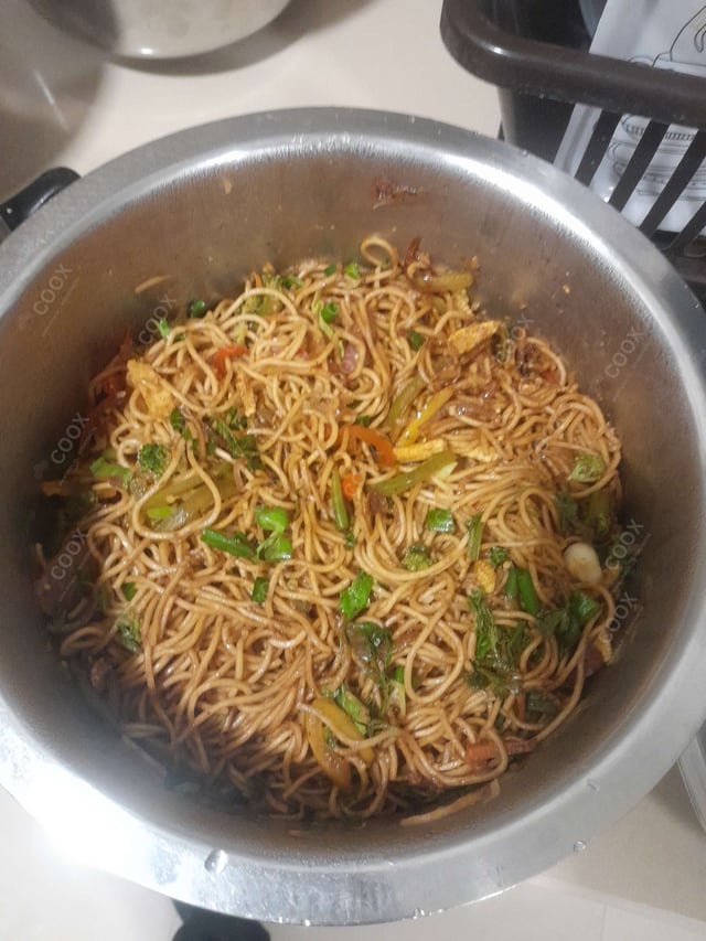 Delicious Chilli Garlic Noodles prepared by COOX