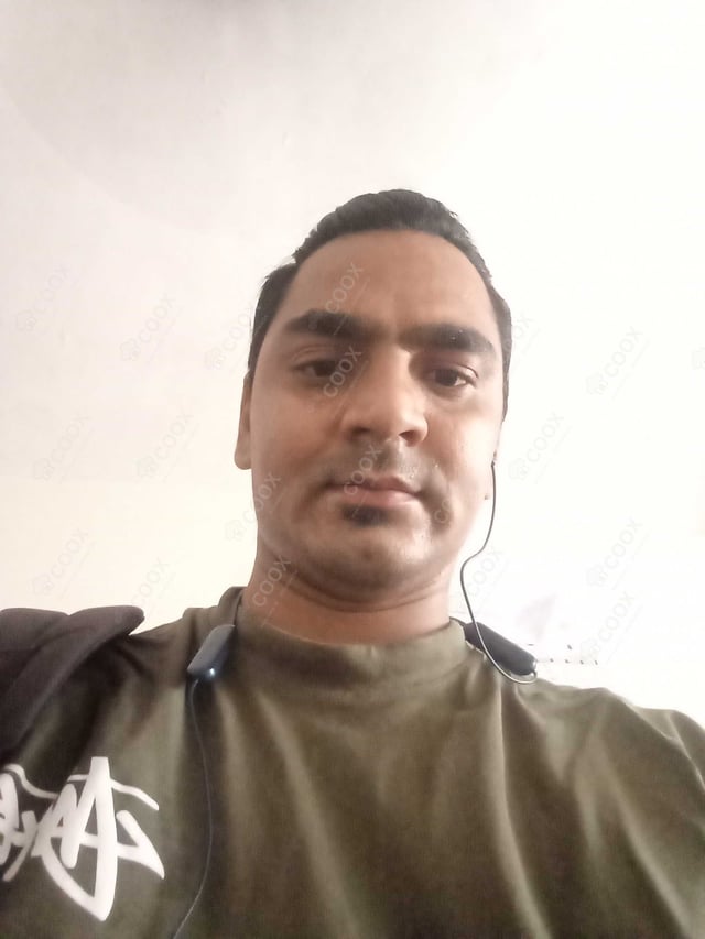 Chef from COOX at bookings. Professional cooks chefs at home