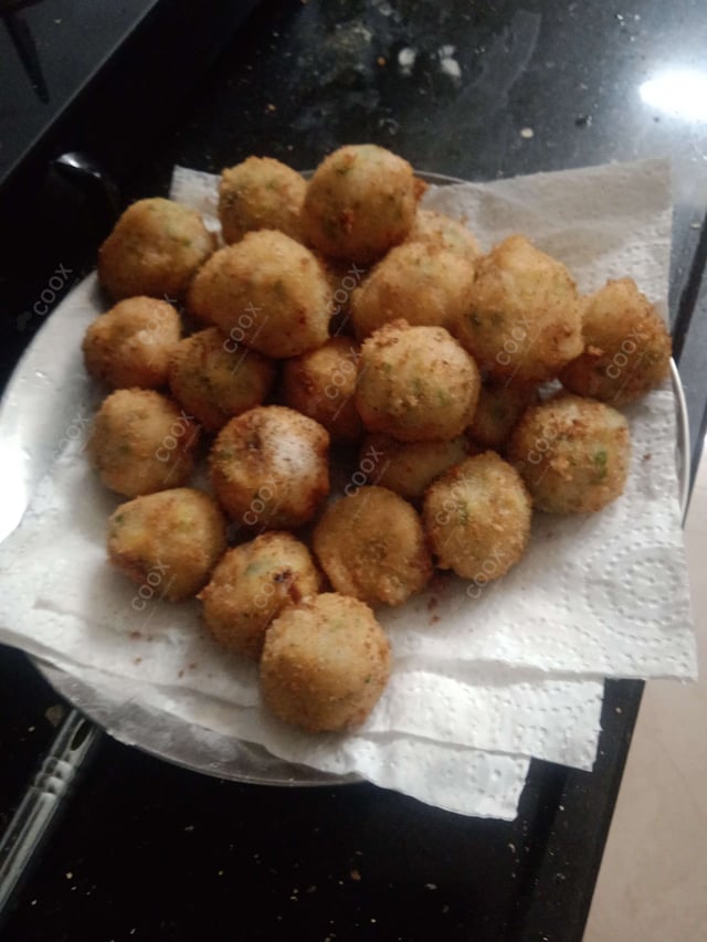 Delicious Fried Cheese Balls prepared by COOX