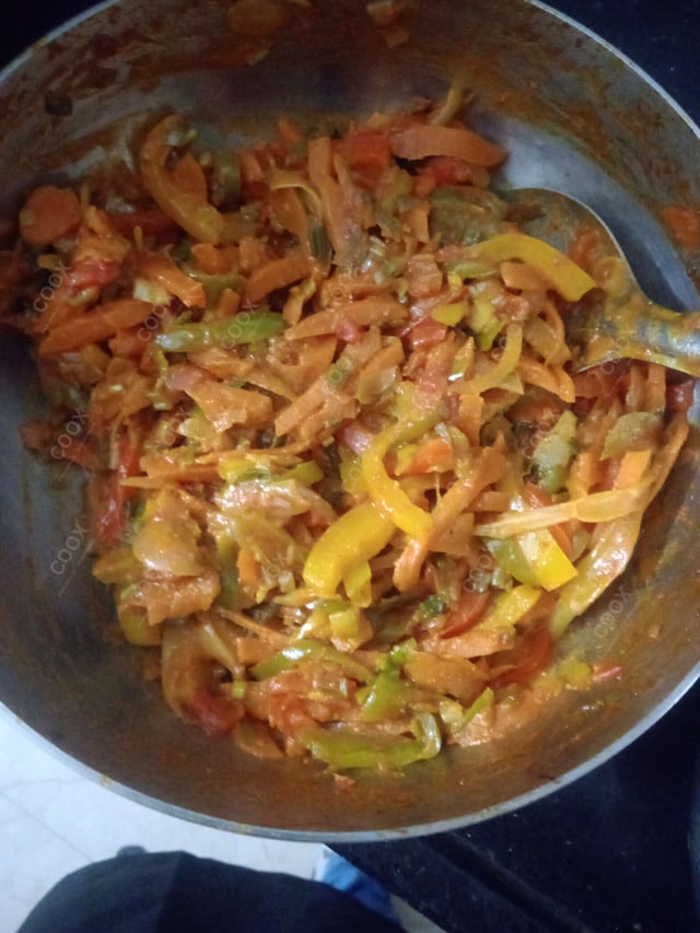Delicious Veg Jalfrezi prepared by COOX
