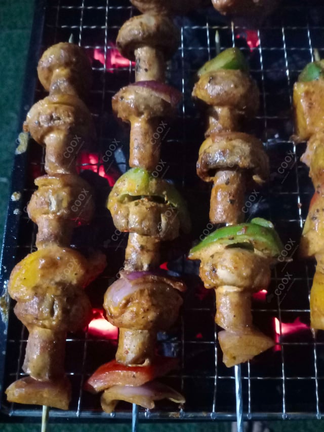 Delicious Tandoori Chicken prepared by COOX