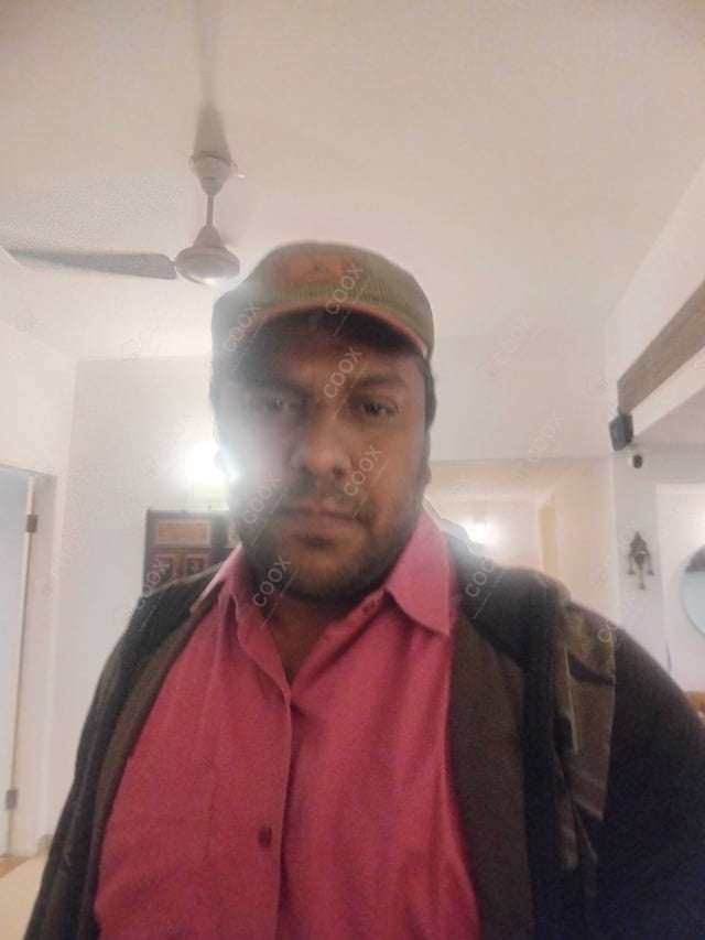 Chef from COOX at bookings. Professional cooks chefs at home