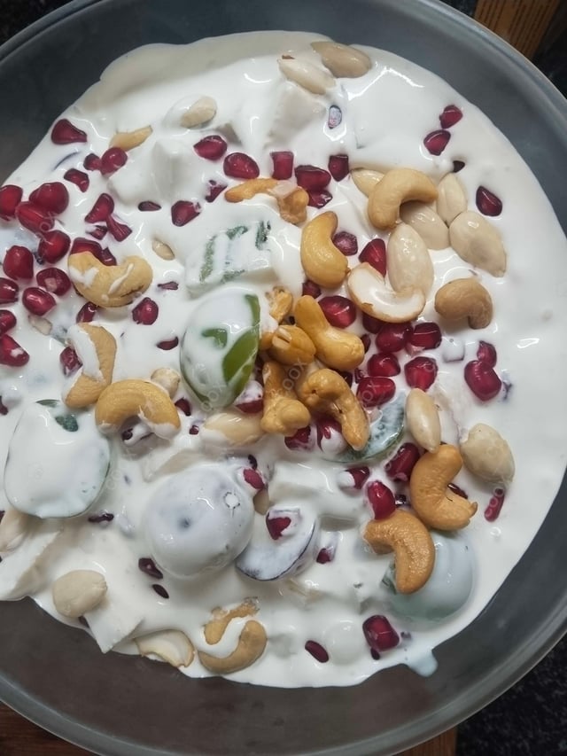 Delicious Fruit Cream prepared by COOX