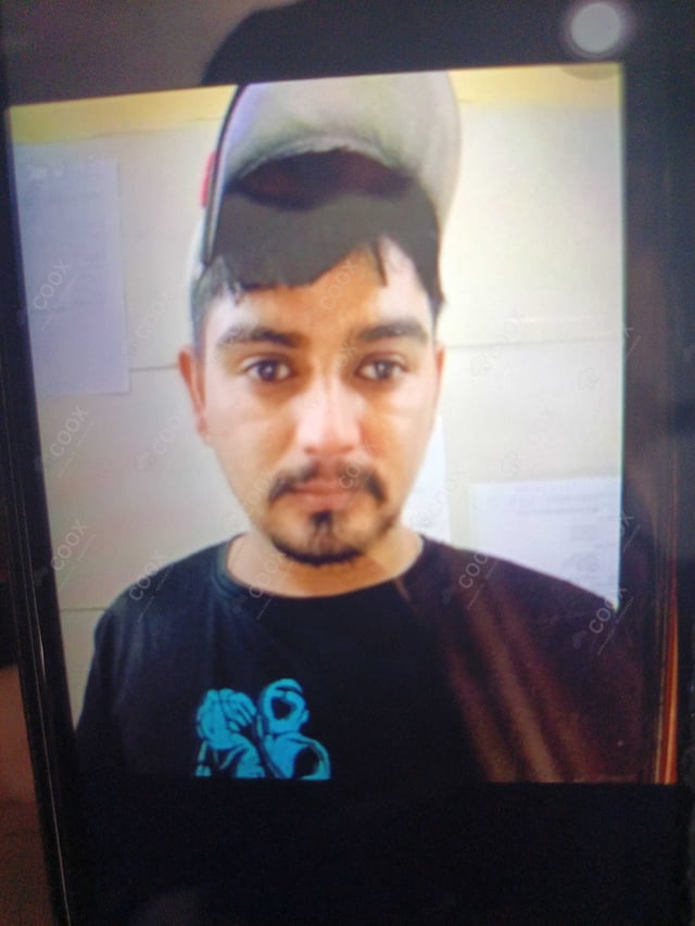 Chef from COOX at bookings. Professional cooks chefs at home