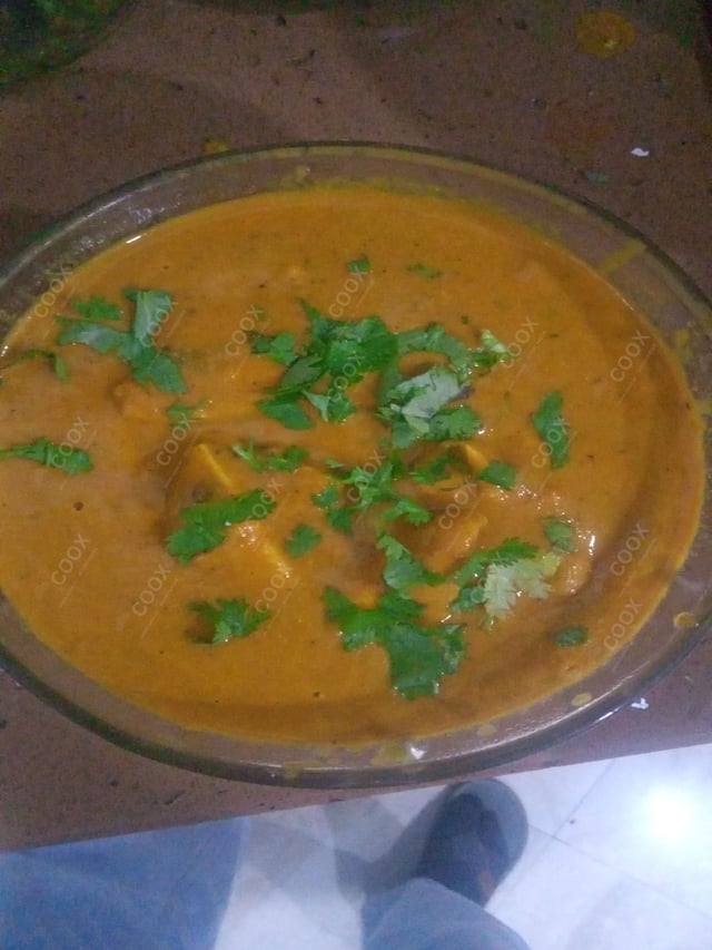 Delicious Matar Paneer prepared by COOX