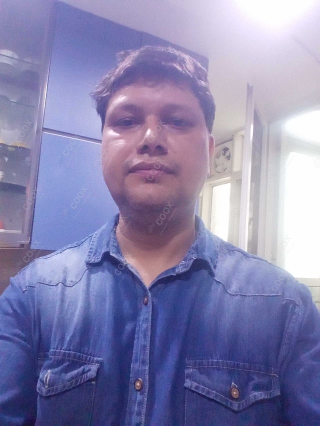 Chef from COOX at bookings. Professional cooks chefs at home