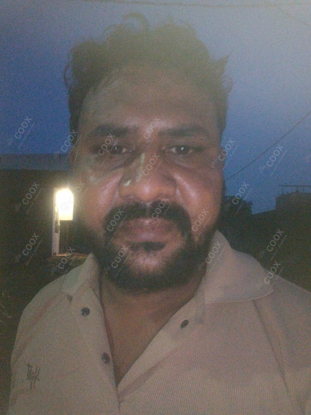 Chef from COOX at bookings. Professional cooks chefs at home