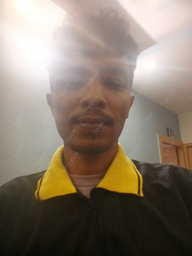 Chef from COOX at bookings. Professional cooks chefs at home