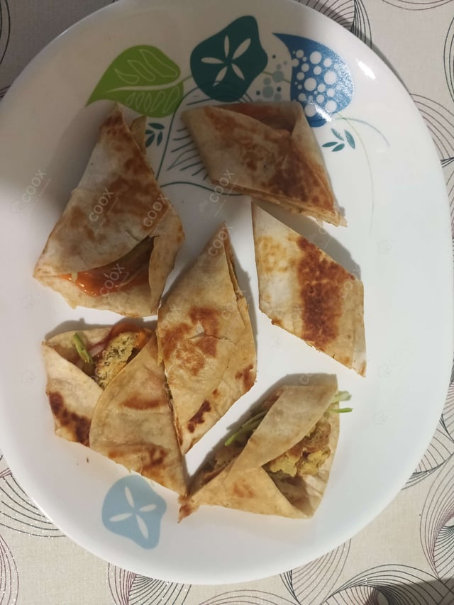 Delicious Falafel Pockets prepared by COOX