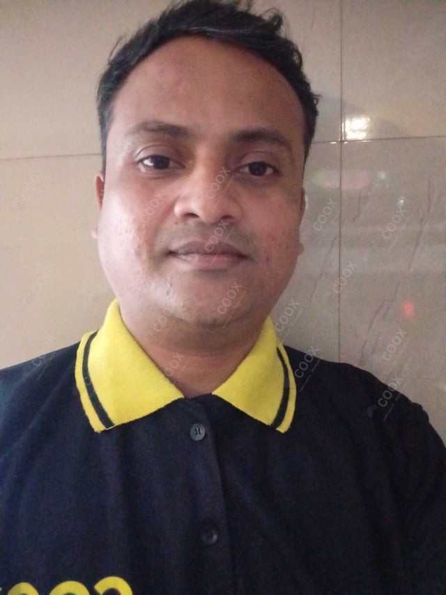 Chef from COOX at bookings. Professional cooks chefs at home