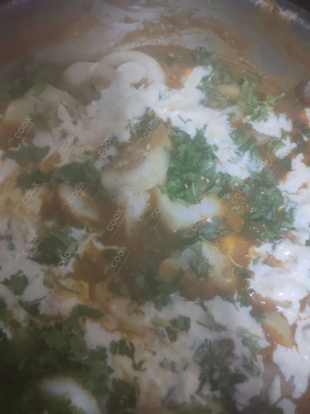 Delicious Stuffed Potatoes (Gravy) prepared by COOX