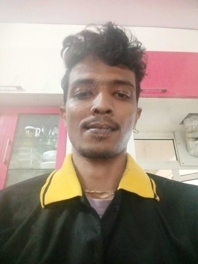 Chef from COOX at bookings. Professional cooks chefs at home