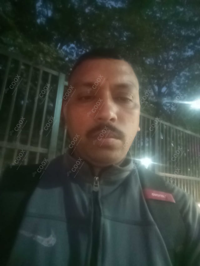 Chef from COOX at bookings. Professional cooks chefs at home