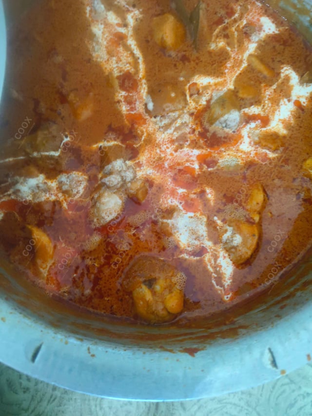 Delicious Kadhai Chicken prepared by COOX