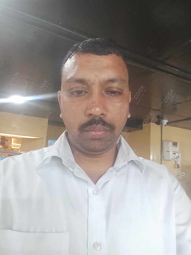 Chef from COOX at bookings. Professional cooks chefs at home