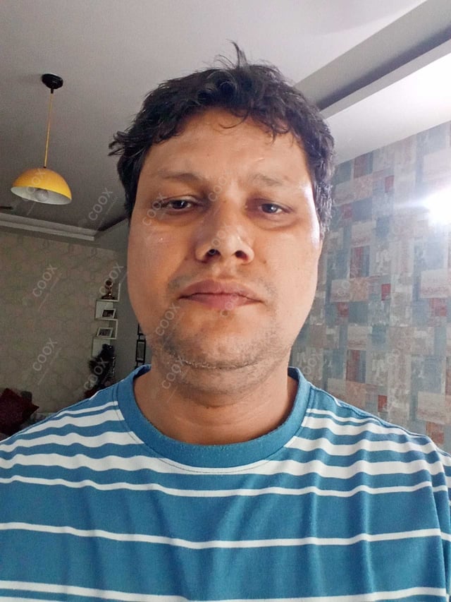 Chef from COOX at bookings. Professional cooks chefs at home