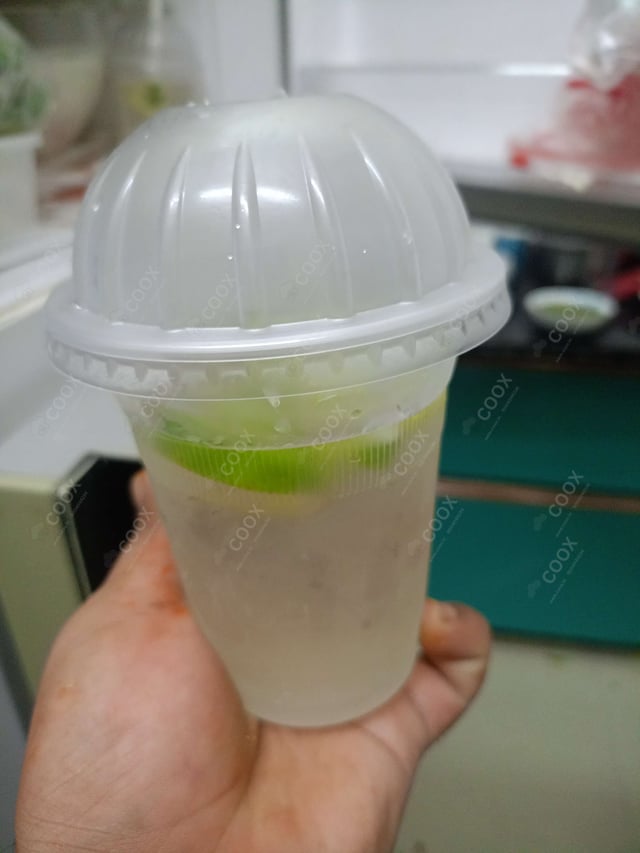 Delicious Virgin Mojito prepared by COOX