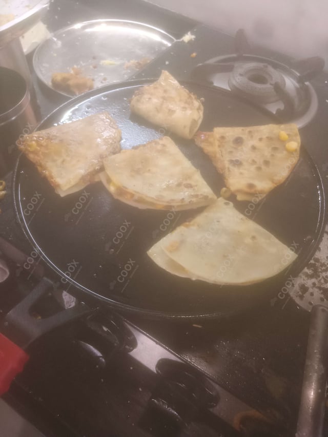 Delicious Veg Quesadillas prepared by COOX