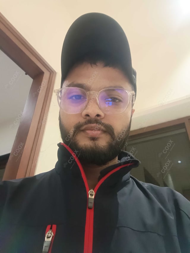 Chef from COOX at bookings. Professional cooks chefs at home