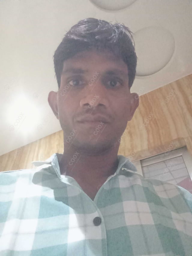 Chef from COOX at bookings. Professional cooks chefs at home