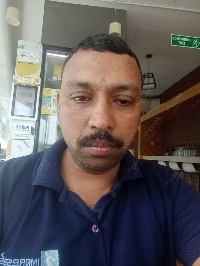 Chef from COOX at bookings. Professional cooks chefs at home