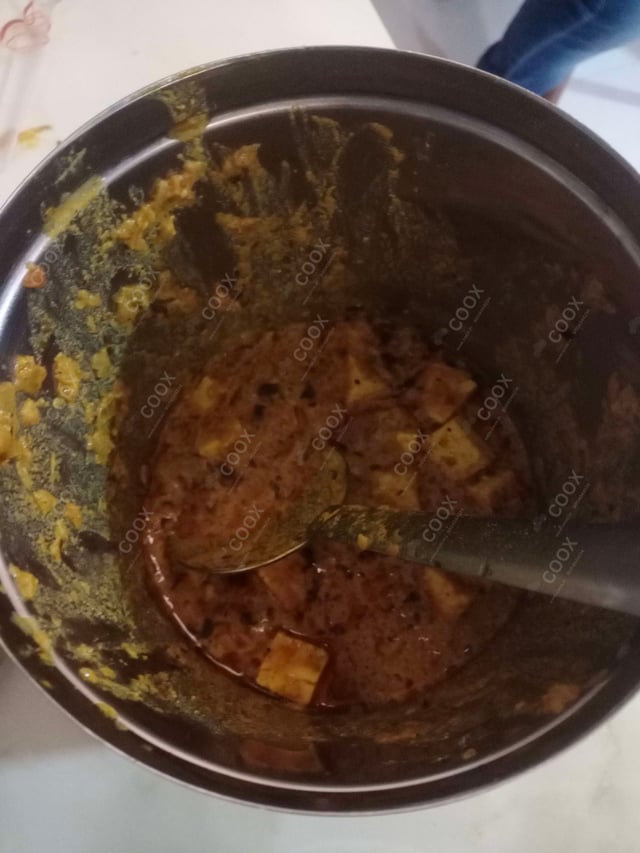 Delicious Shahi Paneer prepared by COOX