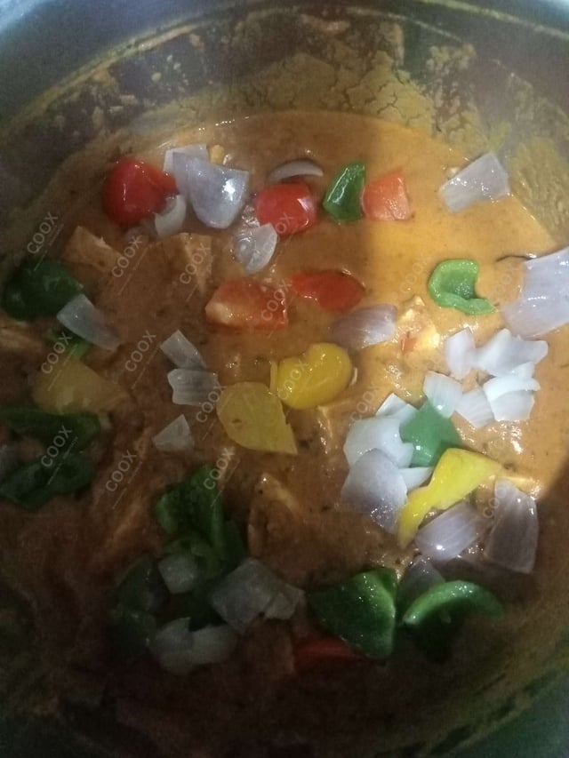 Delicious Kadhai Paneer prepared by COOX