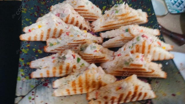 Delicious Veg Grilled Sandwiches prepared by COOX