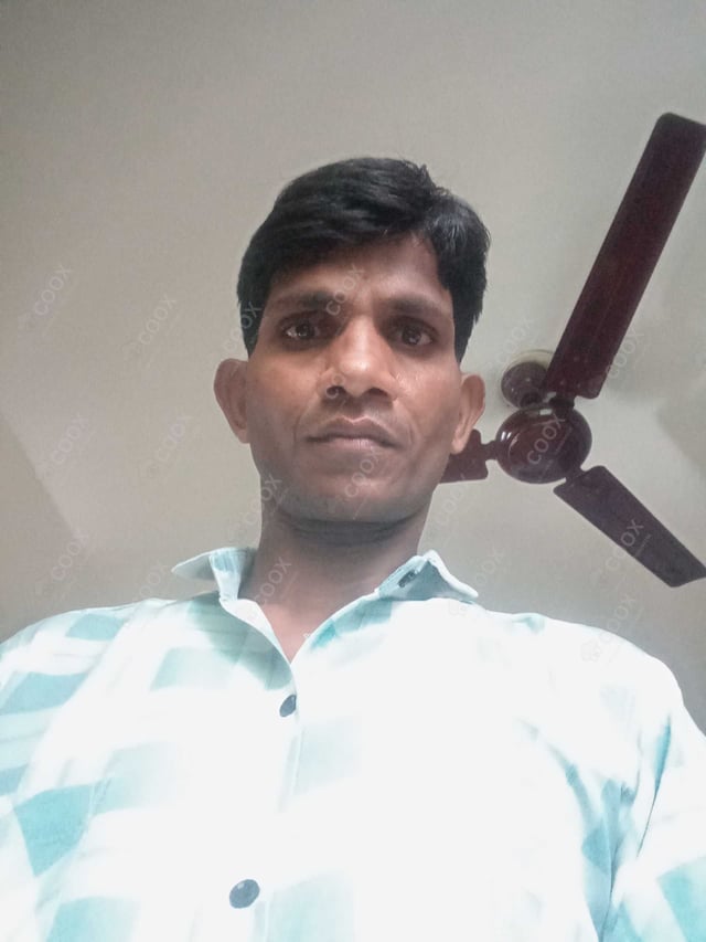 Chef from COOX at bookings. Professional cooks chefs at home