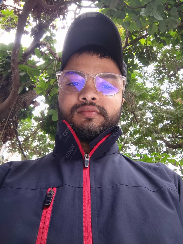 Chef from COOX at bookings. Professional cooks chefs at home