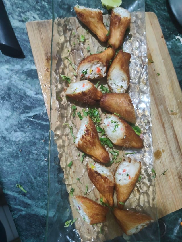 Delicious Stuffed Paranthas prepared by COOX