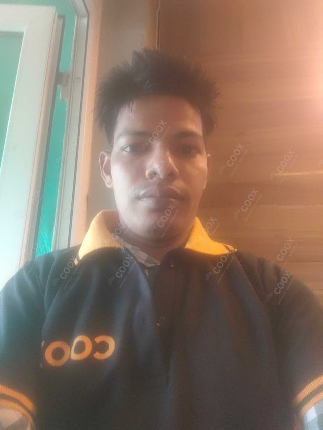 Chef from COOX at bookings. Professional cooks chefs at home