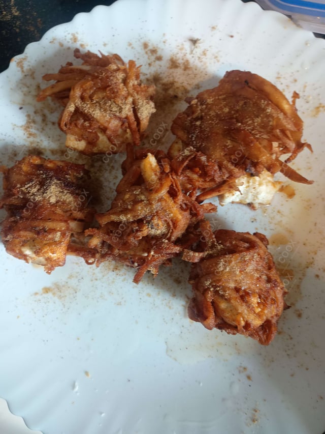 Delicious Threaded Paneer  prepared by COOX