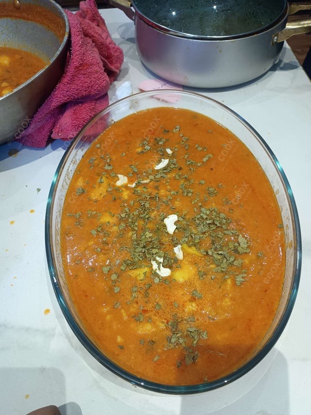 Delicious Aloo Rasedar prepared by COOX