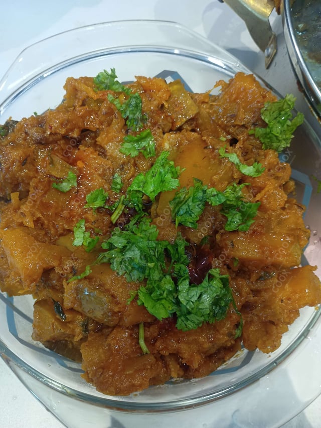 Delicious Kaddu ki Sabzi prepared by COOX