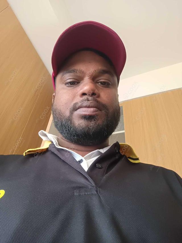 Chef from COOX at bookings. Professional cooks chefs at home