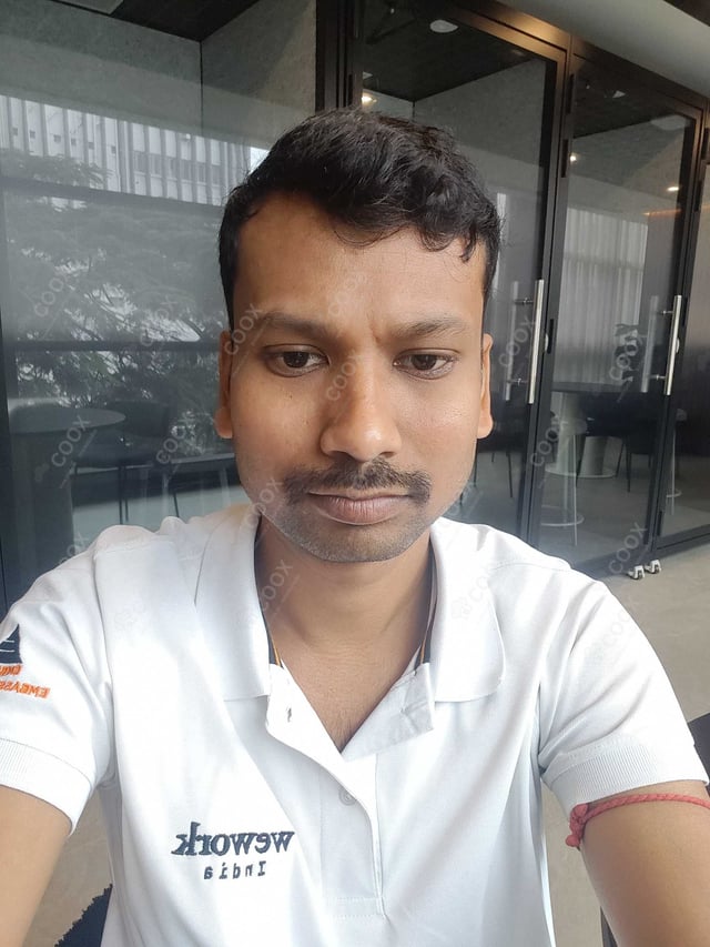 Chef from COOX at bookings. Professional cooks chefs at home