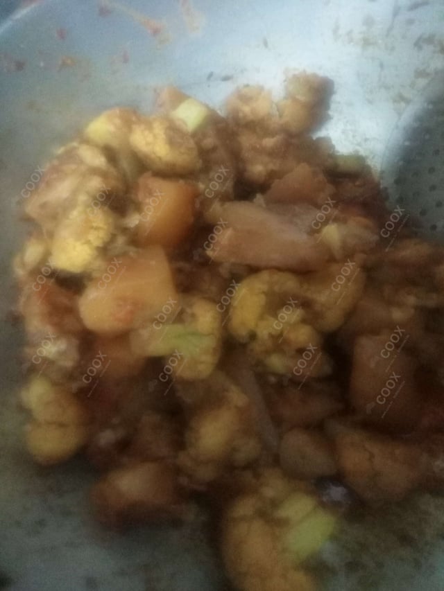 Delicious Aloo Gobhi prepared by COOX