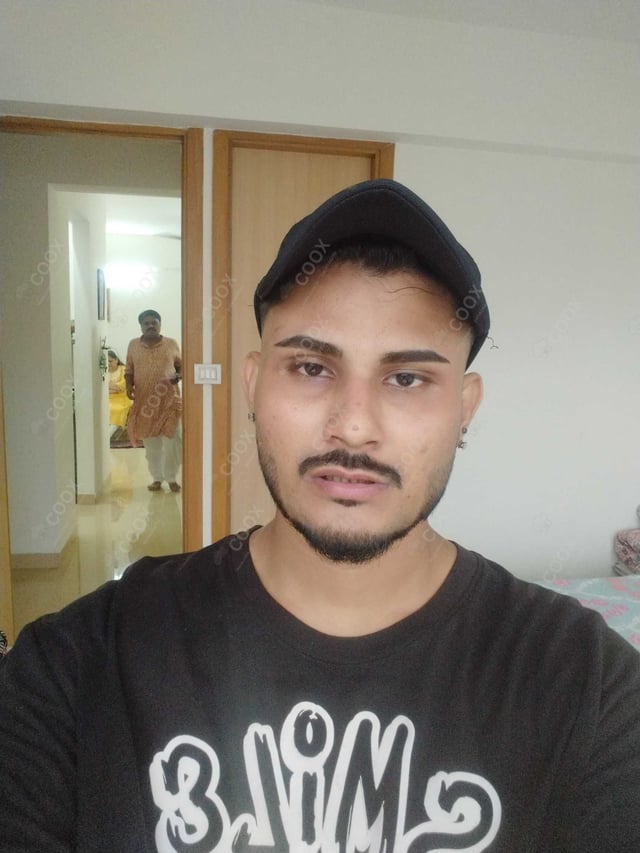 Chef from COOX at bookings. Professional cooks chefs at home