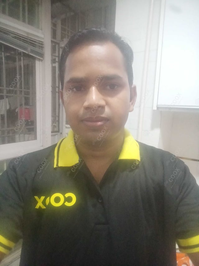 Chef from COOX at bookings. Professional cooks chefs at home